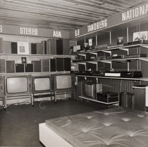 Televisiovalikoimaa 1960-luvulta.